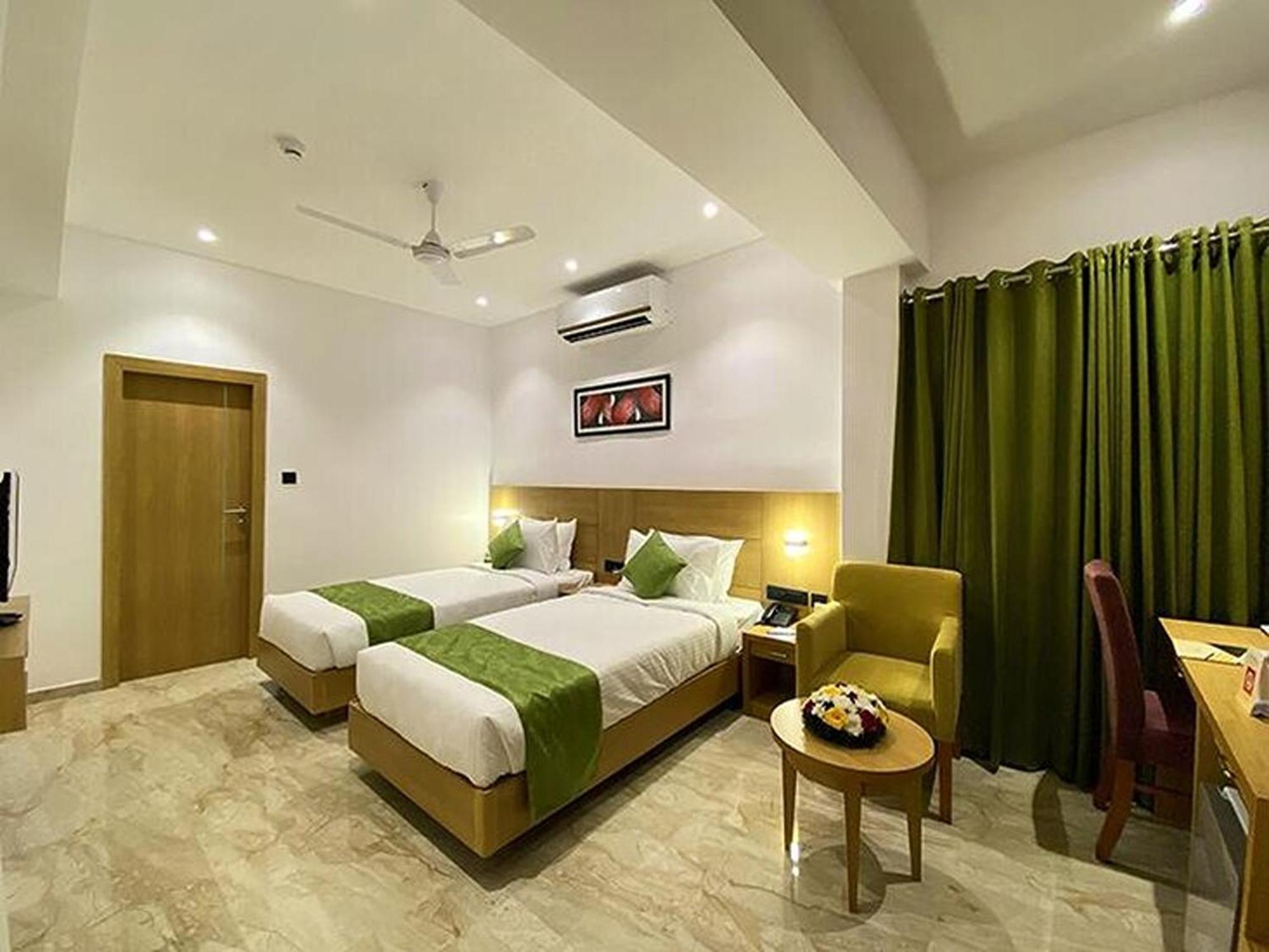 Park Residency Kodungallur Thrissur 外观 照片