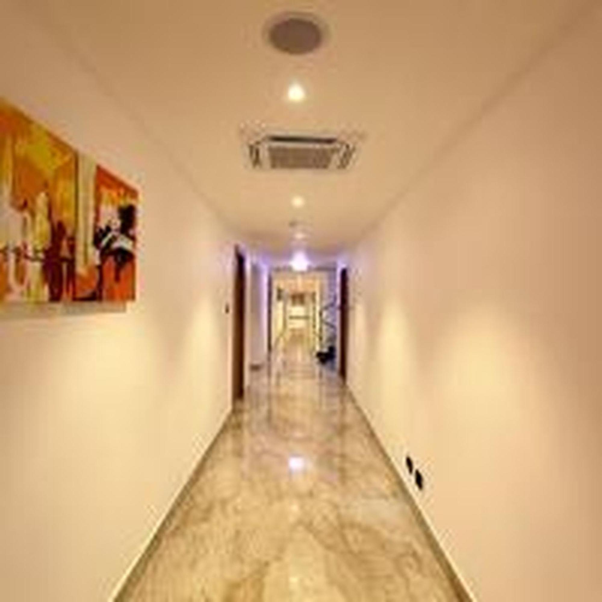 Park Residency Kodungallur Thrissur 外观 照片